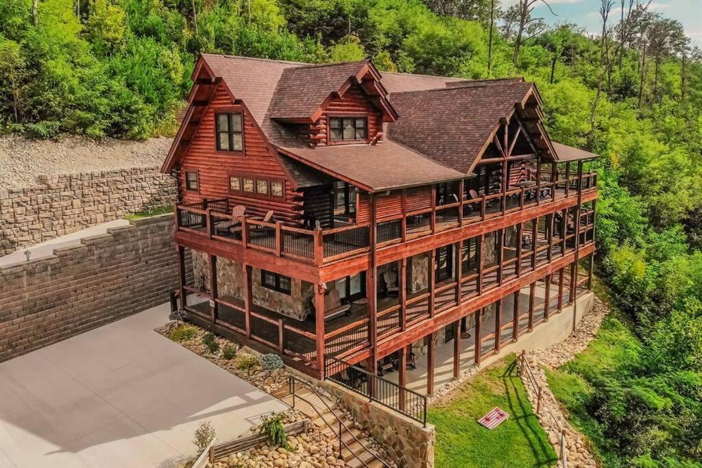 Roaring Fork Lodge แกตลิงเบิร์ก ภายนอก รูปภาพ