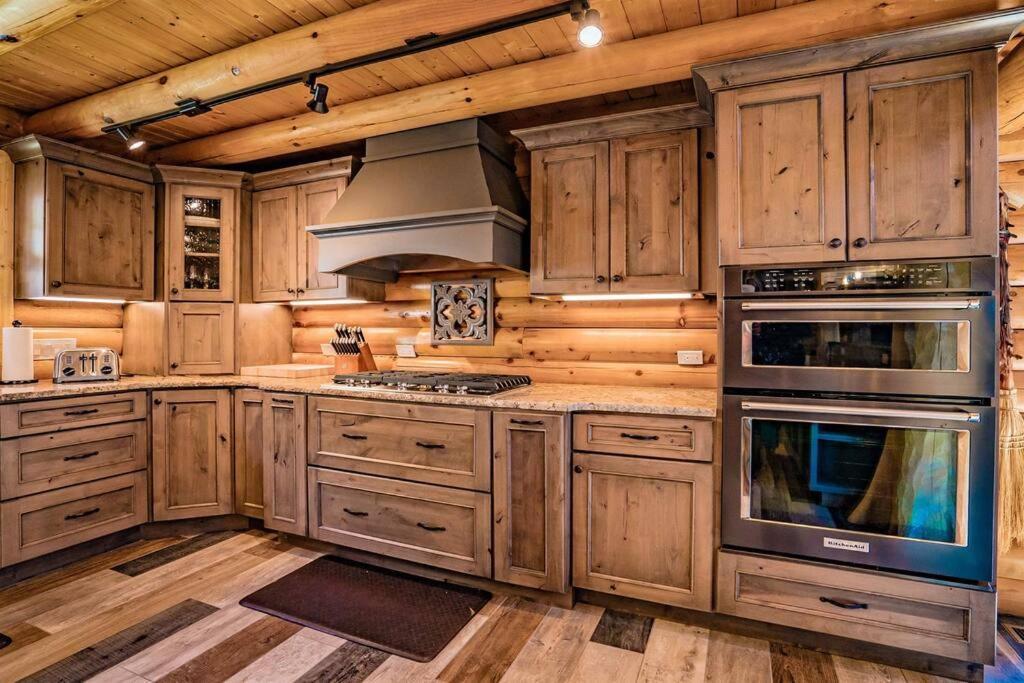 Roaring Fork Lodge แกตลิงเบิร์ก ภายนอก รูปภาพ