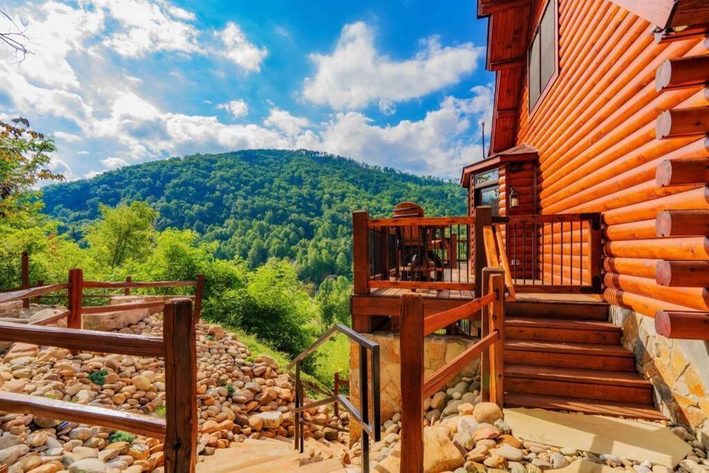 Roaring Fork Lodge แกตลิงเบิร์ก ภายนอก รูปภาพ