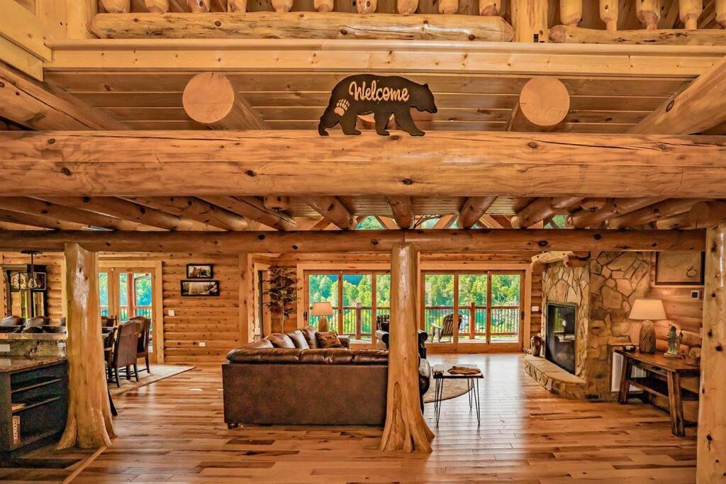 Roaring Fork Lodge แกตลิงเบิร์ก ภายนอก รูปภาพ
