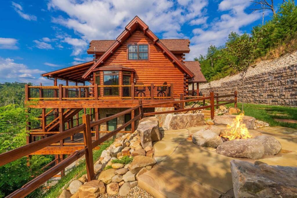 Roaring Fork Lodge แกตลิงเบิร์ก ภายนอก รูปภาพ