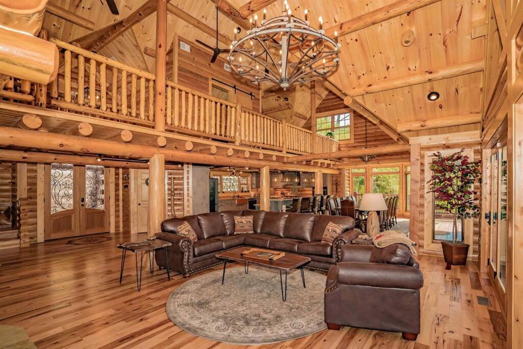 Roaring Fork Lodge แกตลิงเบิร์ก ภายนอก รูปภาพ